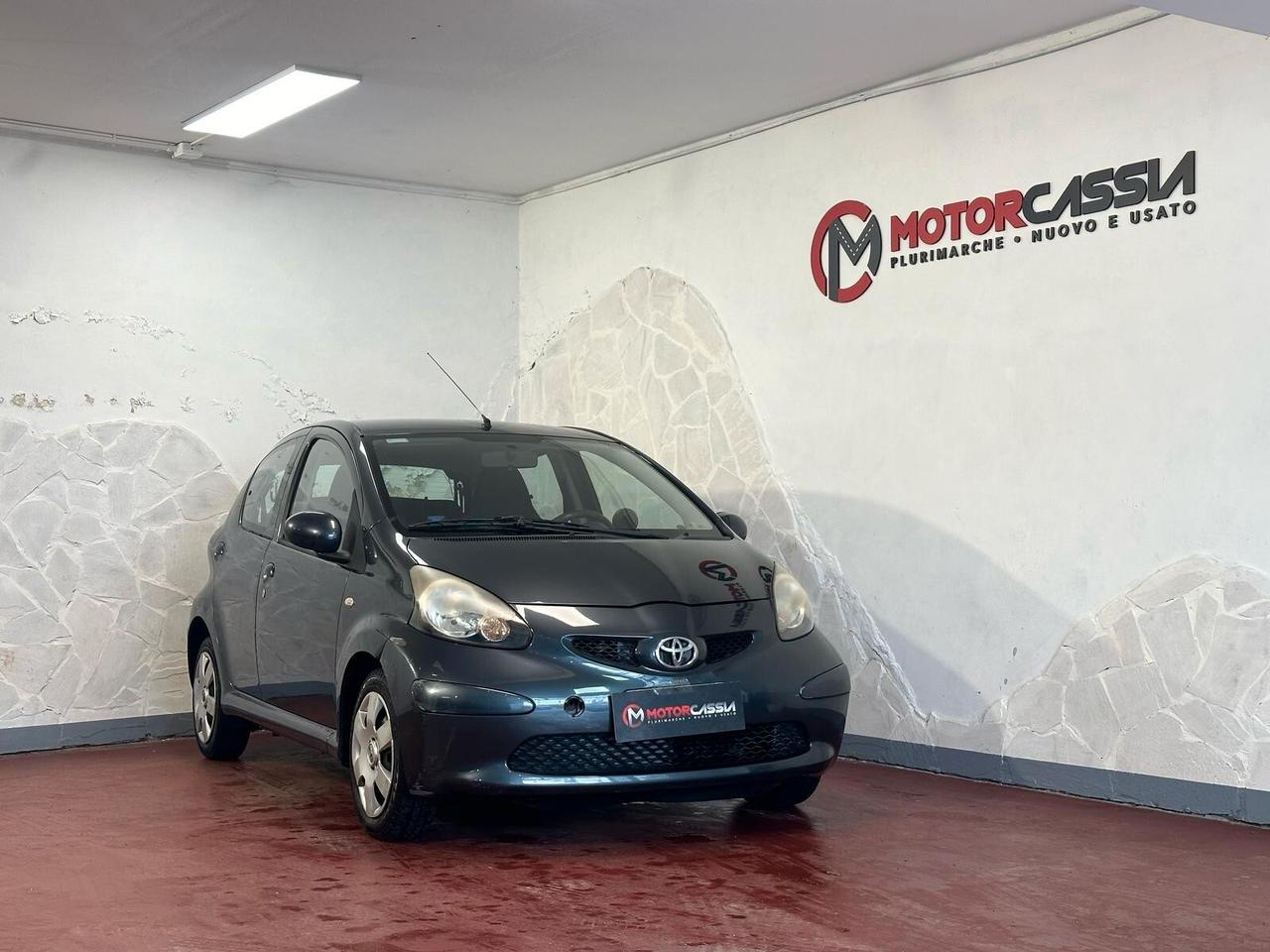 Toyota Aygo 1.0 12V VVT-i 5 porte UNICOPROPRIETARIO