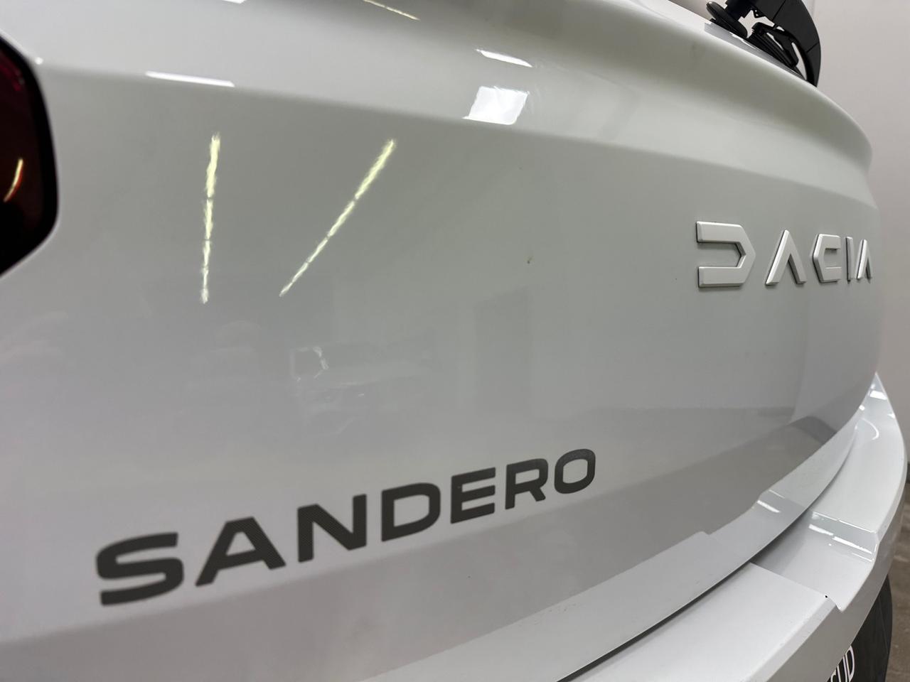 DACIA Sandero Stepway III 2021 - Sandero Stepway 1.0 tce Expression 90cv