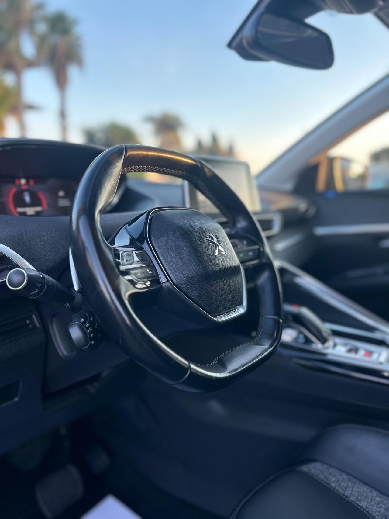 Peugeot 3008 HDi 120Cv Allure