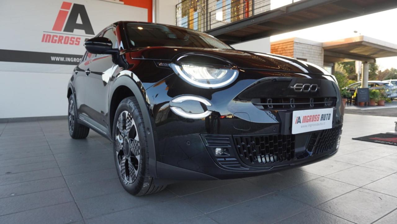 Fiat 600 Hybrid 100 CV DCT MHEV La Prima
