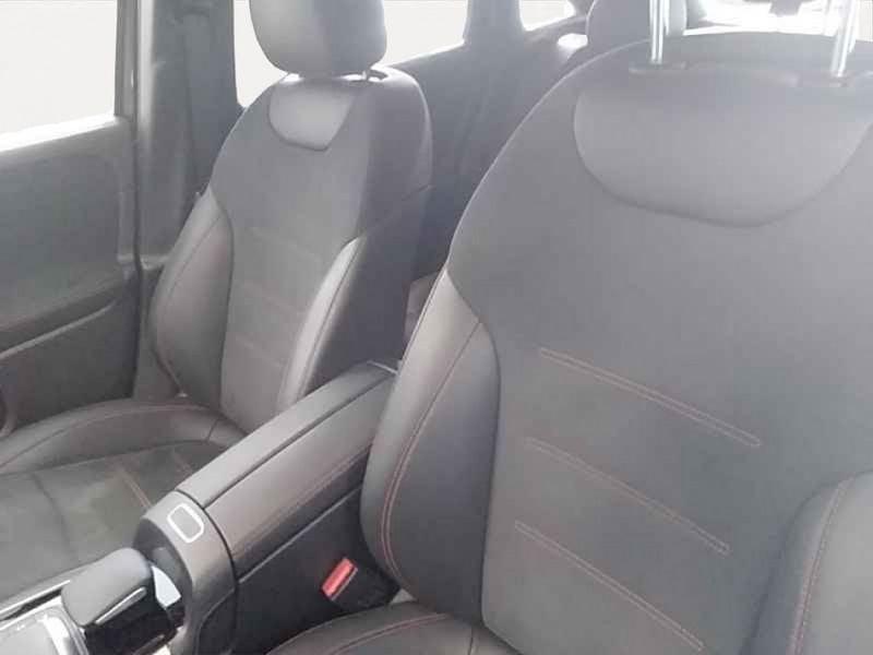 Mercedes-Benz GLA GLA 200 d Automatic Premium