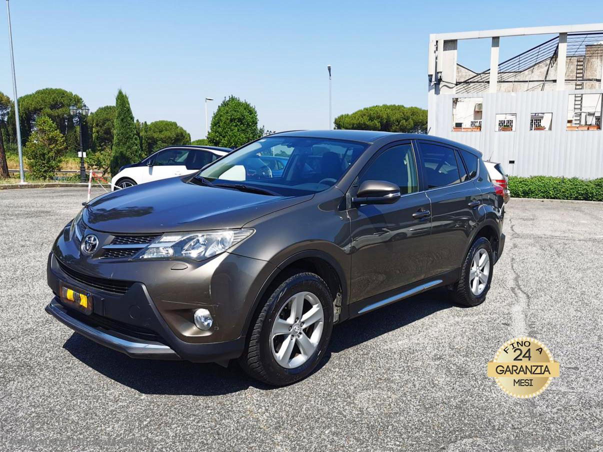 TOYOTA RAV4 2.0 D-4D 2WD STYLE OFFERTA PROMO WEB
