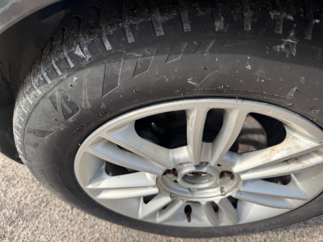 Lancia Ypsilon 1.2 Versus