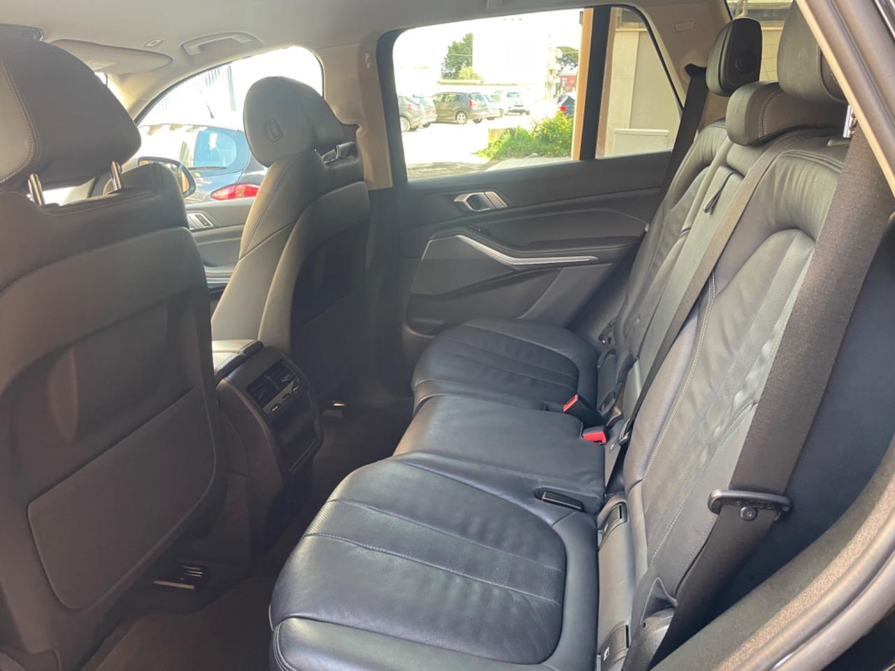Bmw X5 xDrive25d 231cv 7 posti BUSINESS SPORT "PELLE NAVY LED 21"