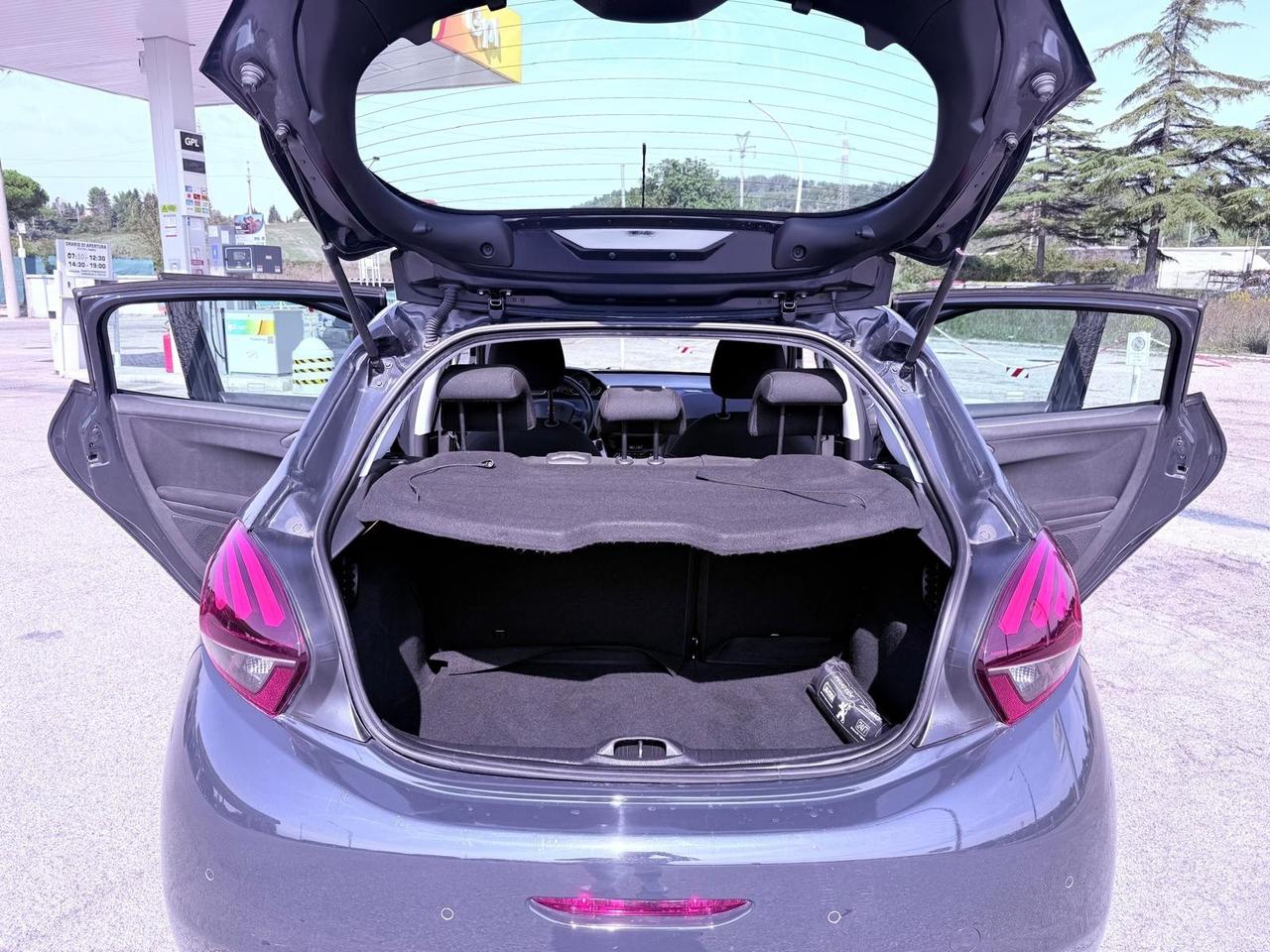 Peugeot 208 PureTech 82 Stop&Start 5 porte Allure