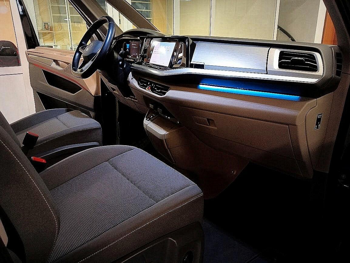 Volkswagen T7 Multivan TDI DSG 7P GANCIO + PORTE E BAULE ELETTRICO