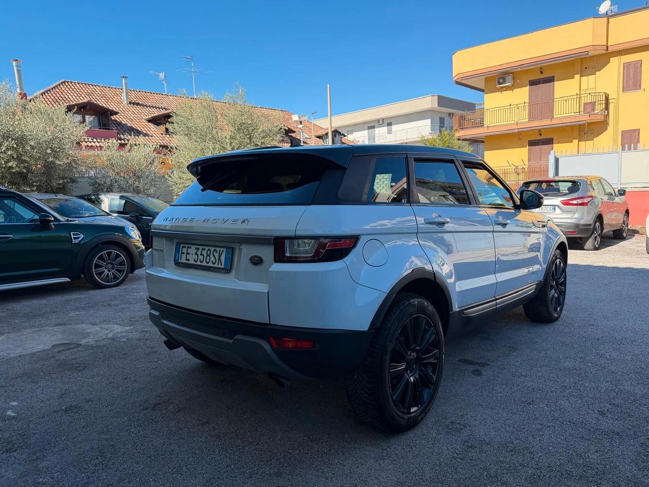 Land Rover Range Evoque 2.0 TD4 150 CV 5p. SE