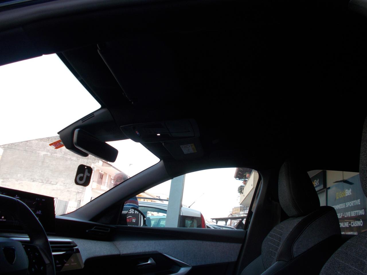 Peugeot 3008 Hybrid 145 e-DCS6 Allure