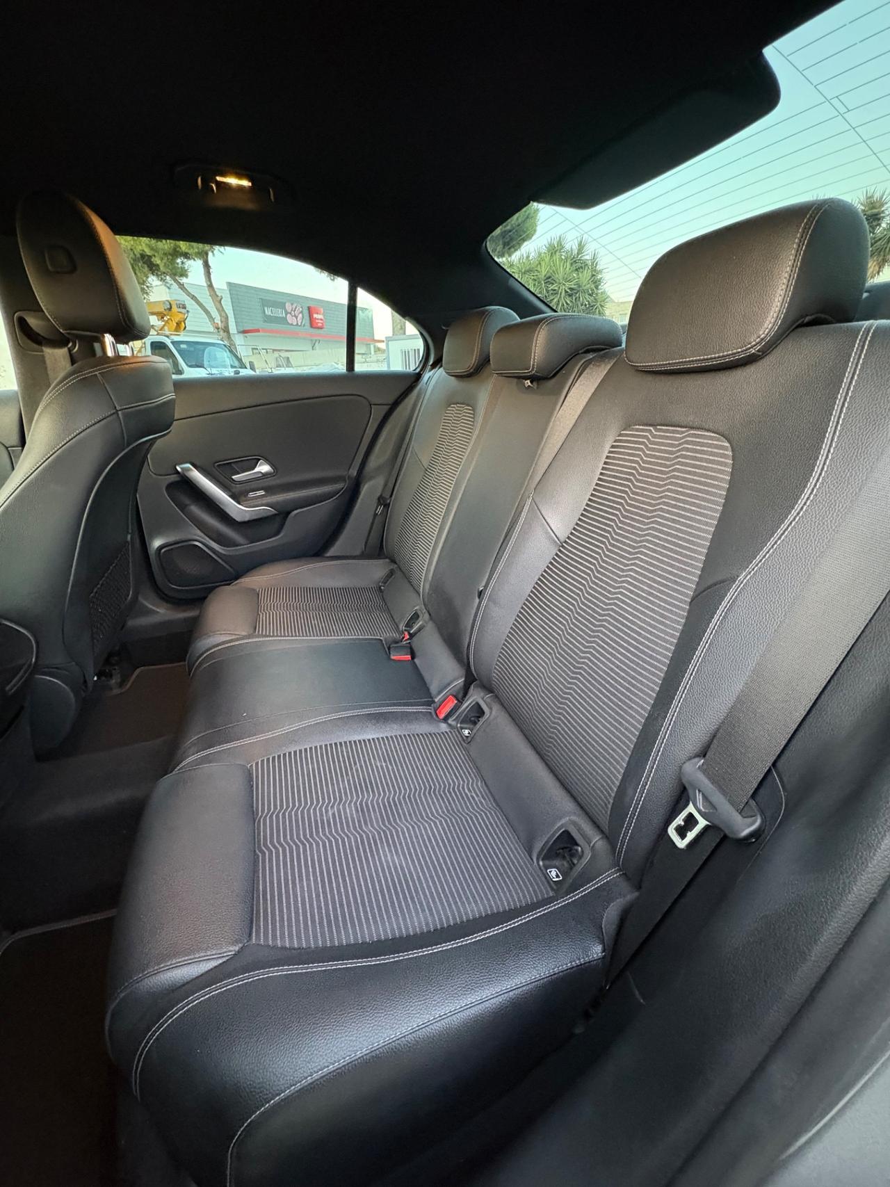 Mercedes-benz A 180 d Automatic Premium