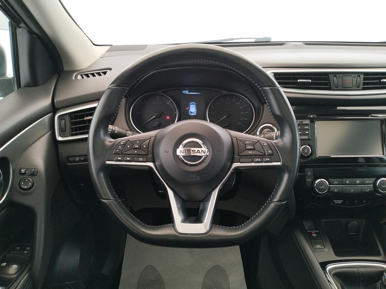 Nissan Qashqai 1.5 dCi Visia - TETTO PANORAMICO - NEOPATENTATI