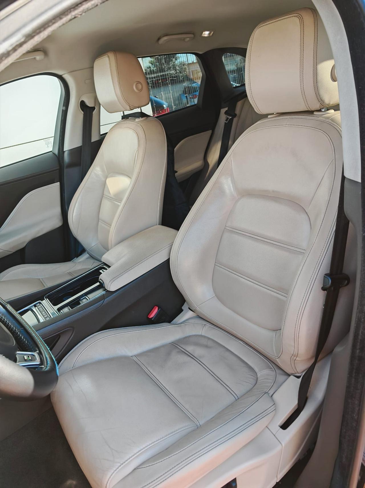 Jaguar F-Pace 2.0 D 180 CV aut. Prestige