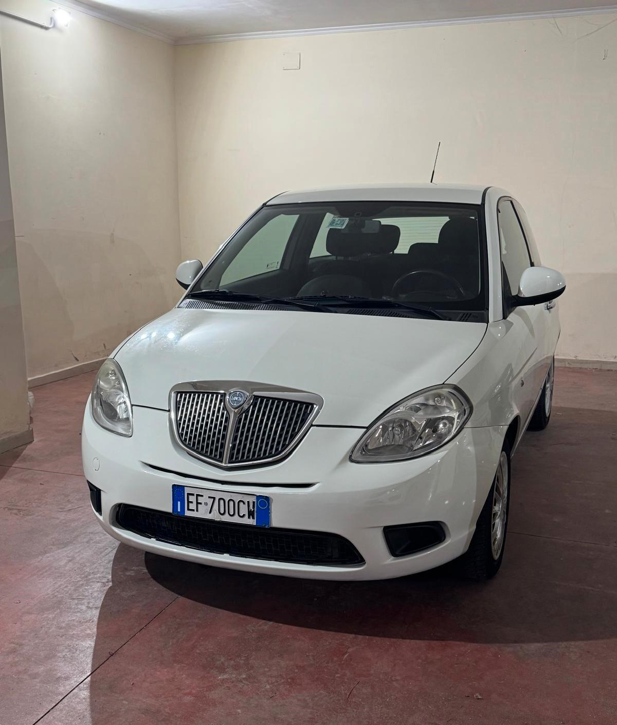 Lancia Ypsilon 1.2 69 CV Diva BLUETOOTH *TAGLIANDI LANCIA*