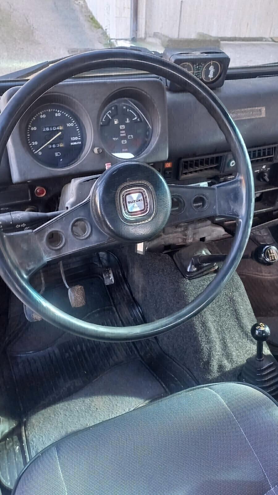 Suzuki SJ 410 Epoca