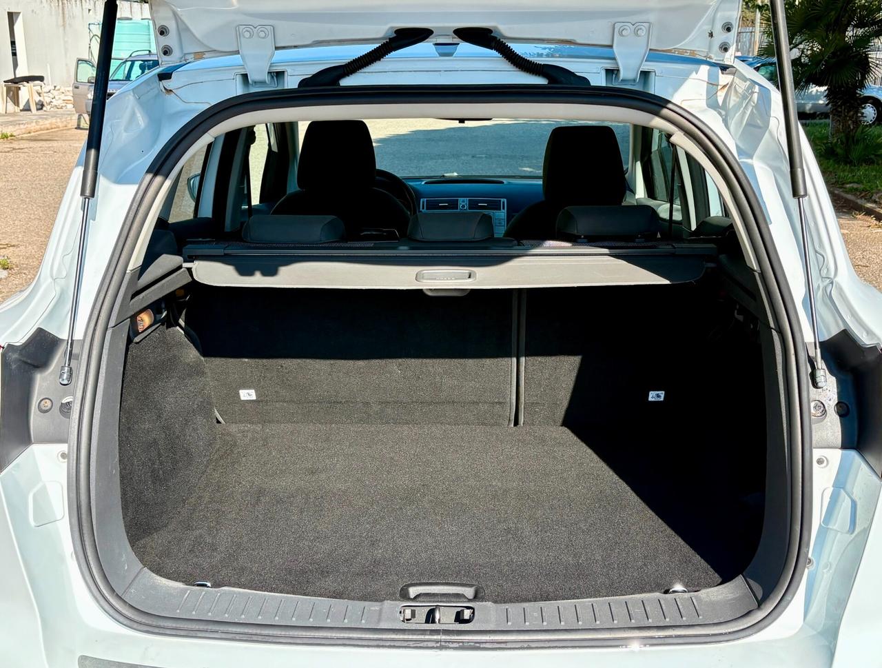 Ford Kuga 2.0 TDCI 140 CV