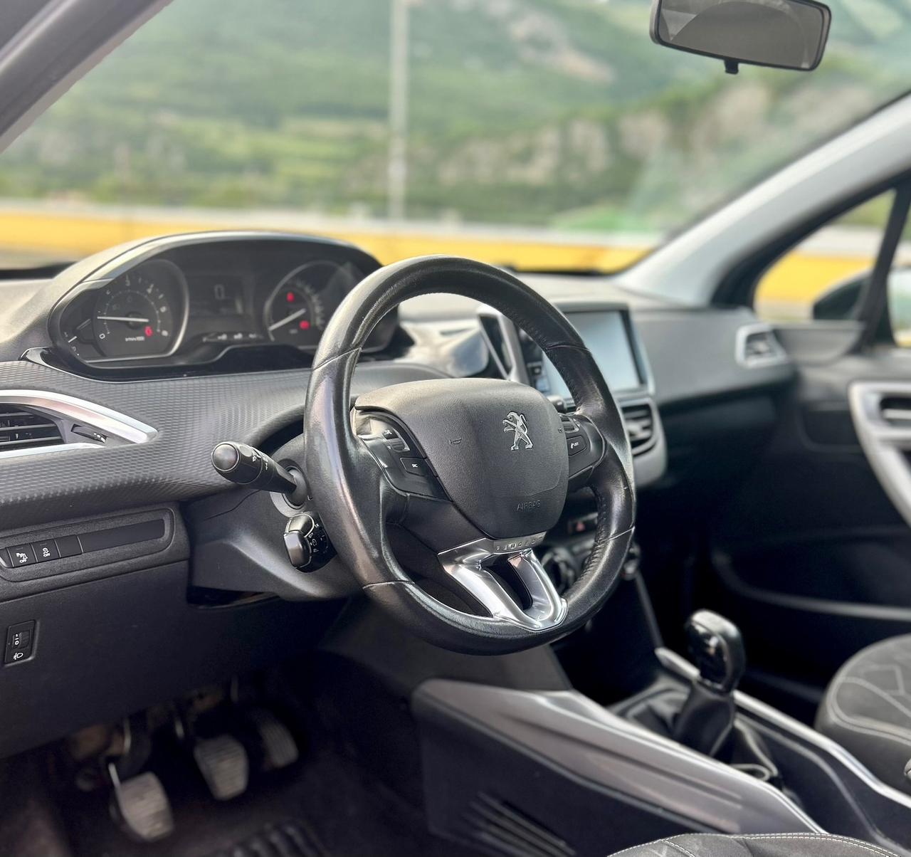 Peugeot 2008 BlueHDi 75 Active Neopatentati 2016