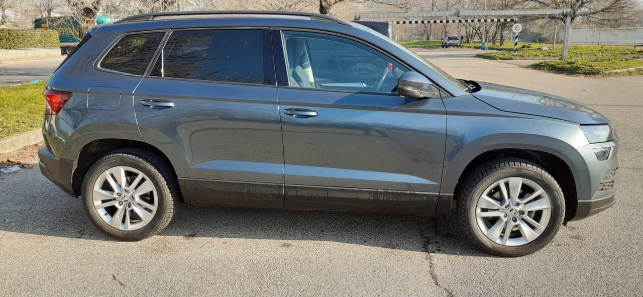 Skoda Karoq 1.0 TSI Ambition 115 CV