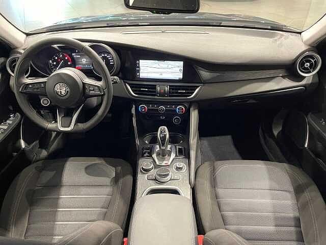 Alfa Romeo Giulia 2.2 Turbodiesel 160 CV AT8 Business