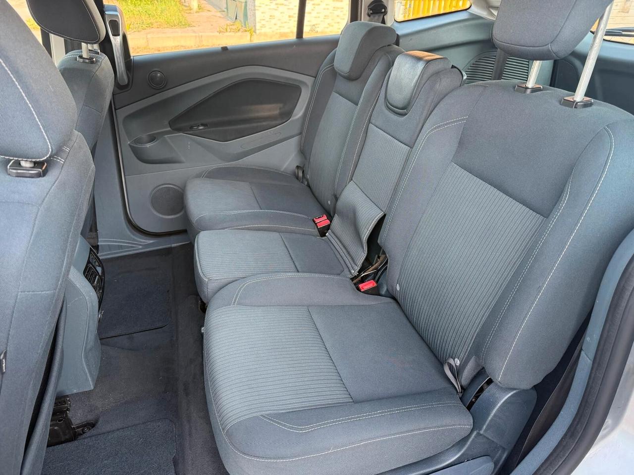 Ford Grand C-Max 7 Posti Titanium