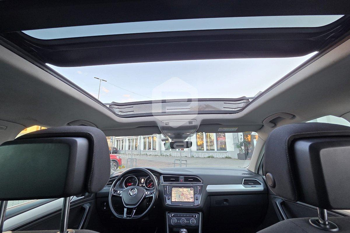 VOLKSWAGEN Tiguan 2.0 TDI SCR Style BlueMotion Technology