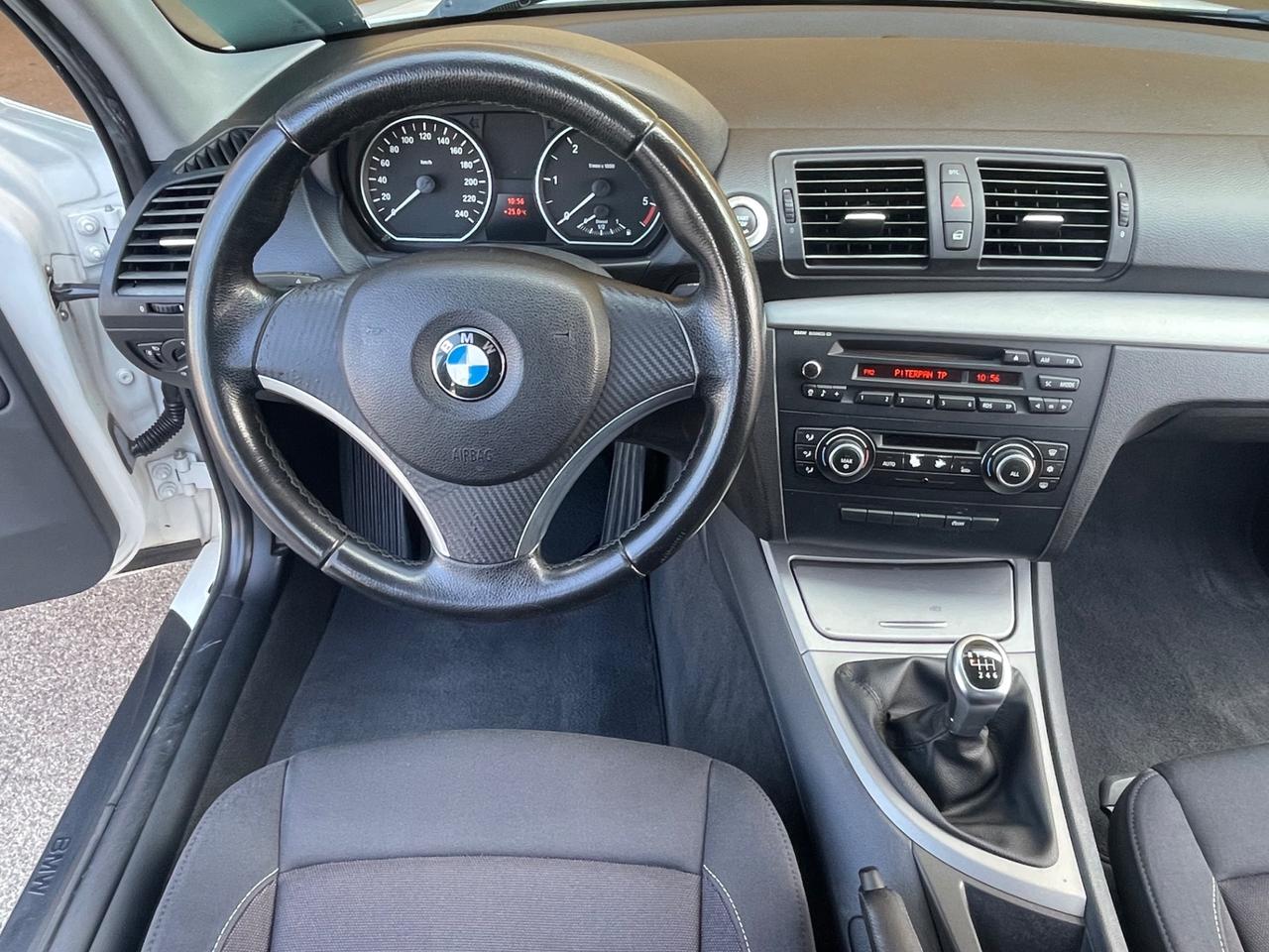 Bmw 118d cat 5 porte Attiva