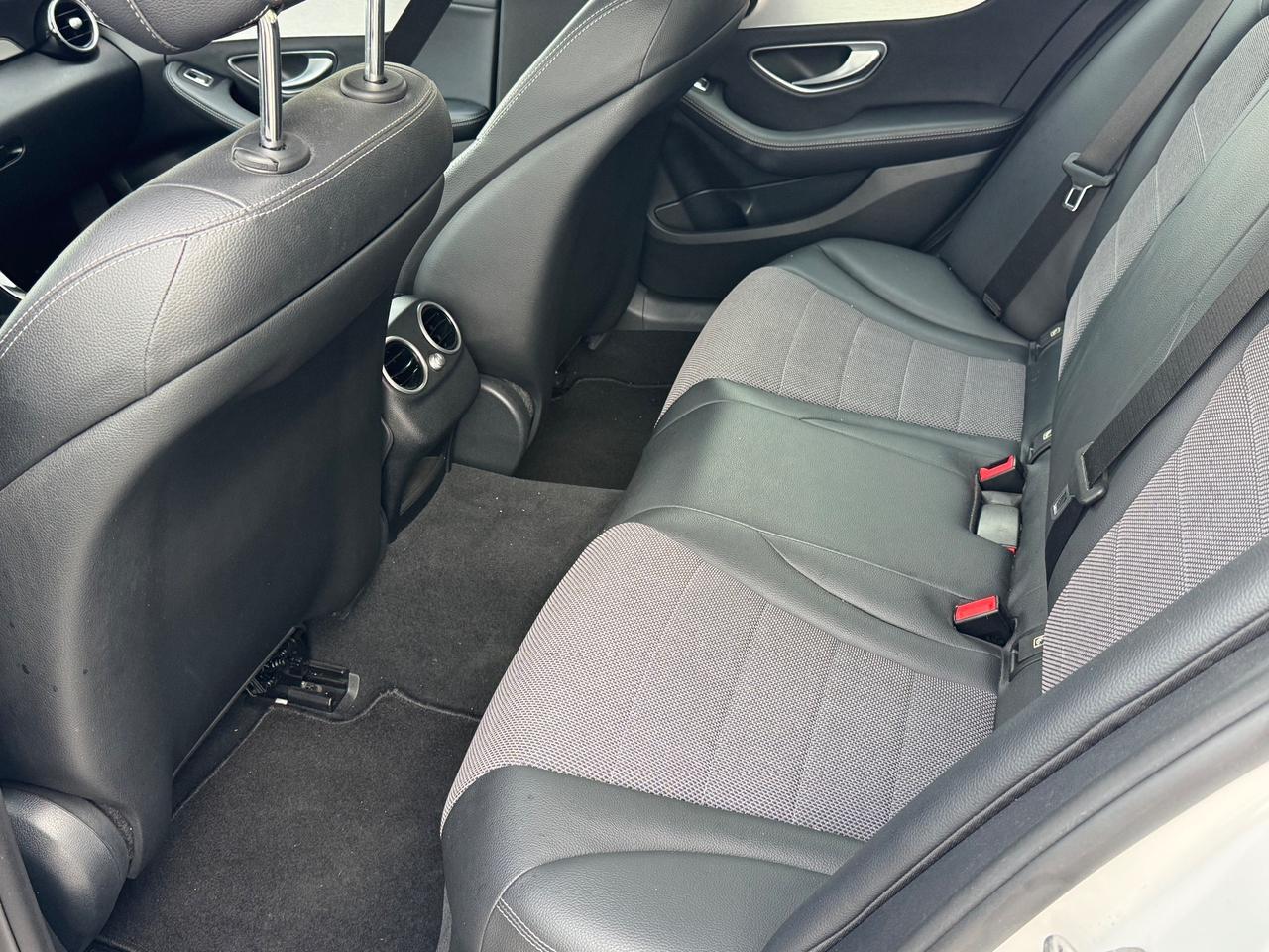 Mercedes-benz C 200 d Auto Premium