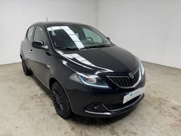 LANCIA Ypsilon III 2021 - Ypsilon 1.0 firefly hybrid Silver s&s 70cv