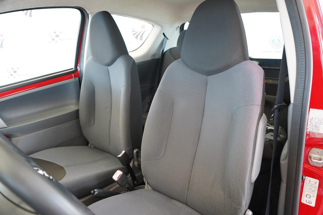 Toyota Aygo 1.0 12V VVT-i 3 porte Sol