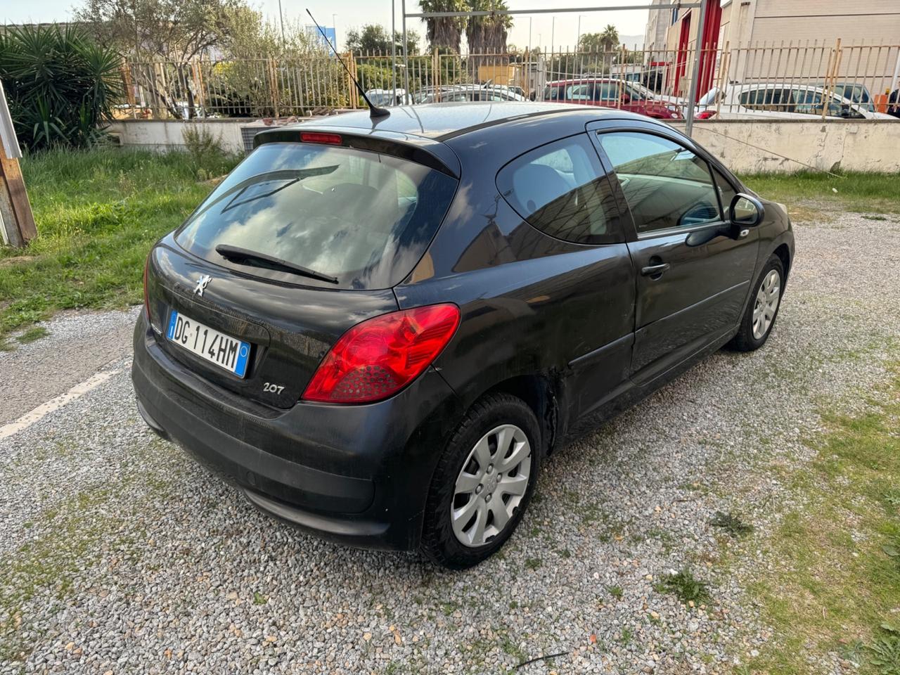 Peugeot 207 1.4 HDi -SOLO 136.000 KM-