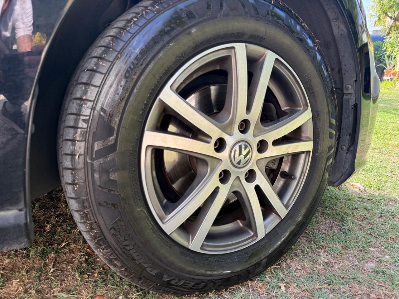 Volkswagen Golf VII - 1.6 TDI -90CV - NEOPATENTATI!