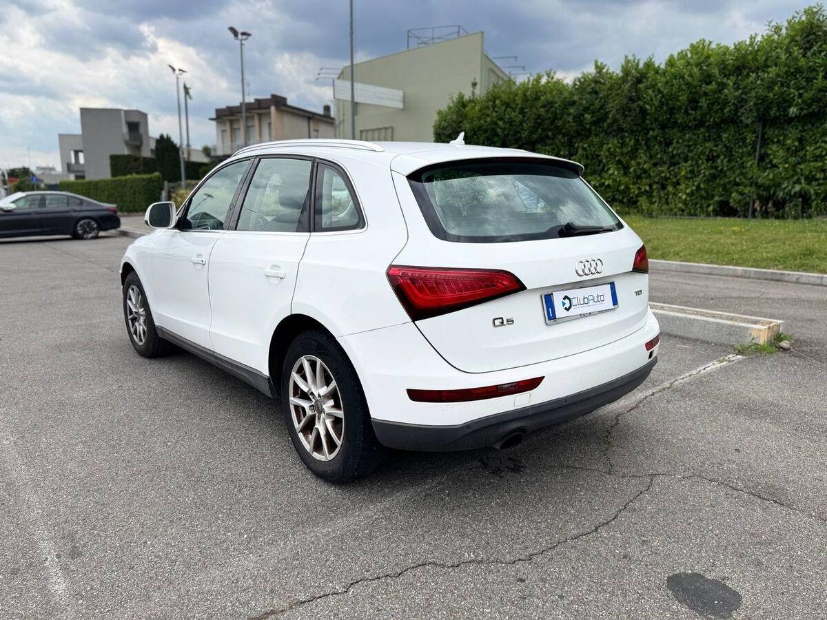 Audi Q5 2.0 tdi Business 143cv