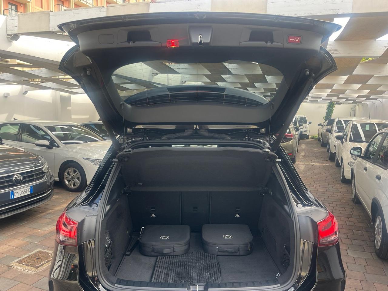 Mercedes-benz GLA 250 180 Automatic AMG Line Premium