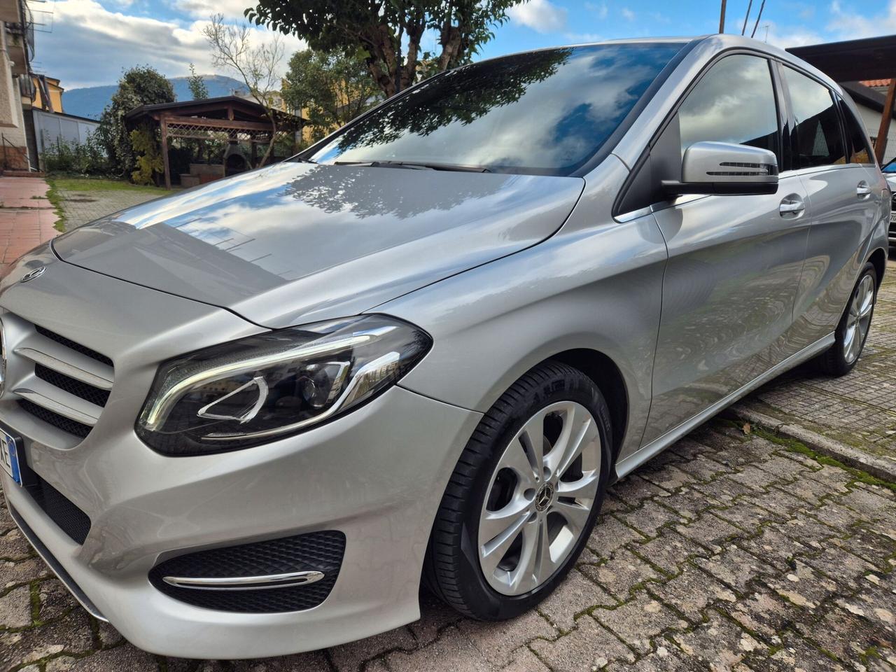 Mercedes-benz B 180 d Automatic Premium