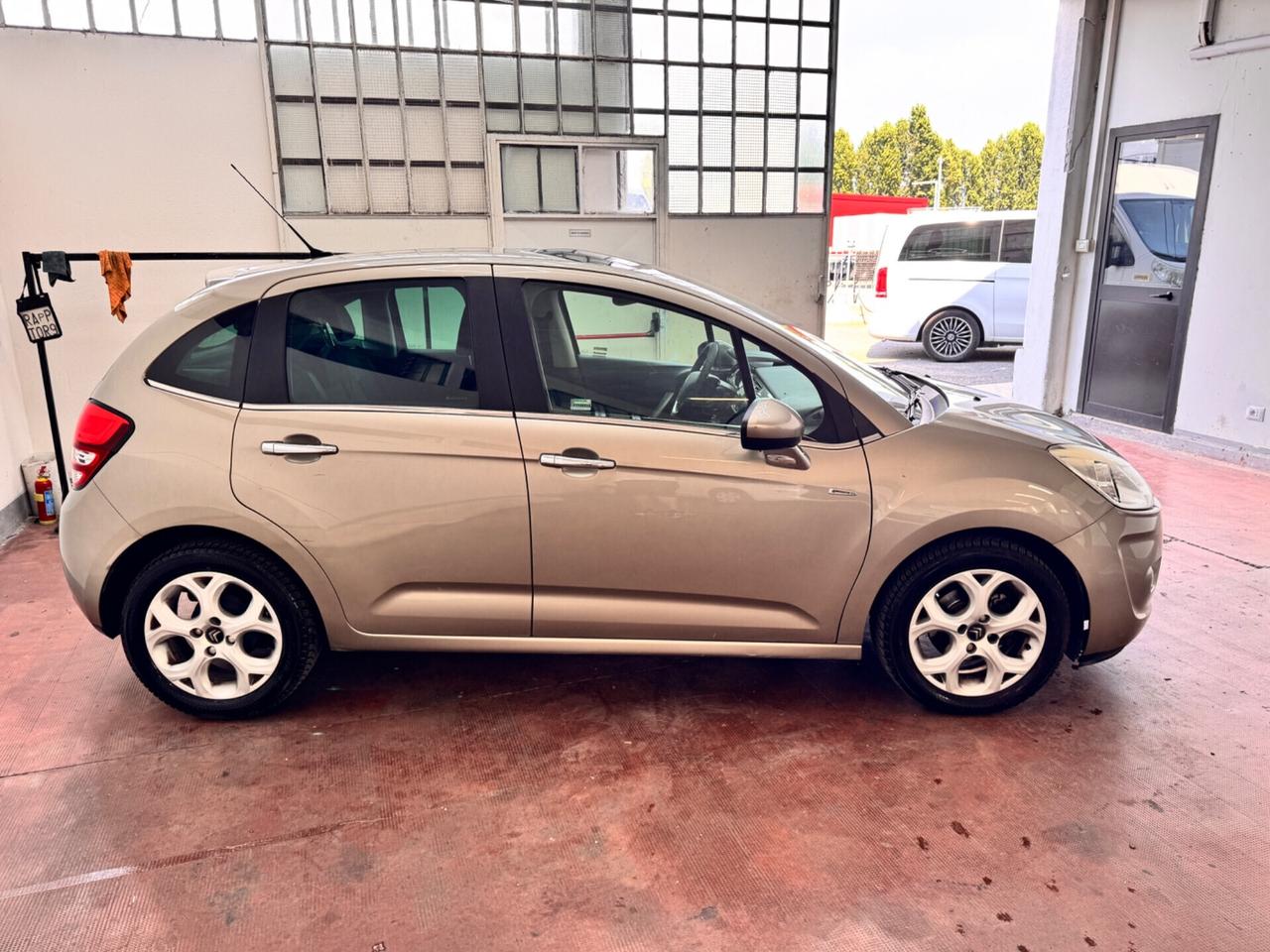 Citroen C3 1.4 Exclusive Style Eco Energy G