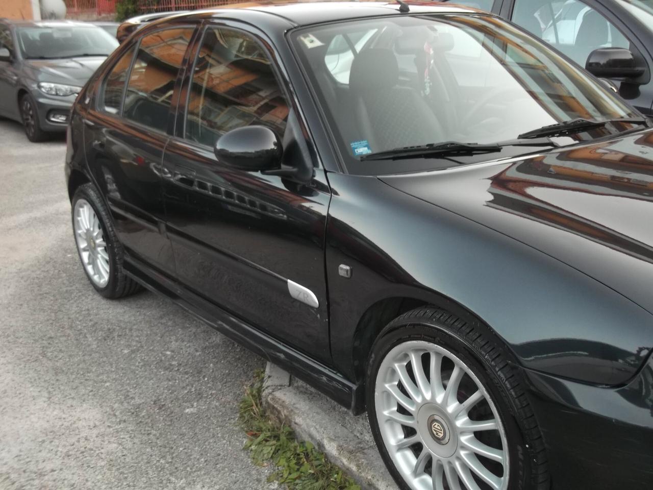 Mg ZR 105 cat 5 porte - 27