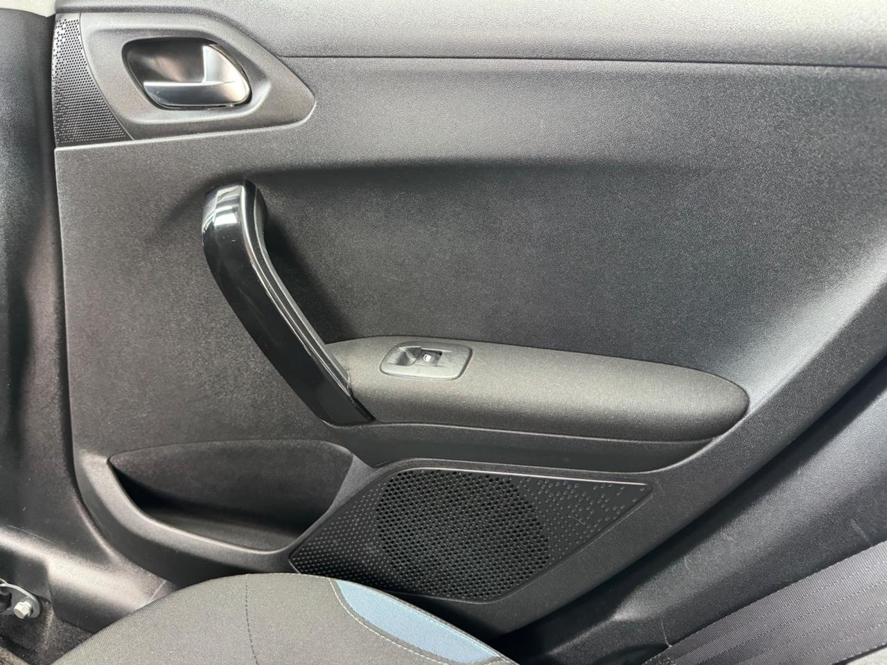 Peugeot 208 1.6 e-HDi 92 CV Stop&Start 5 porte Allure