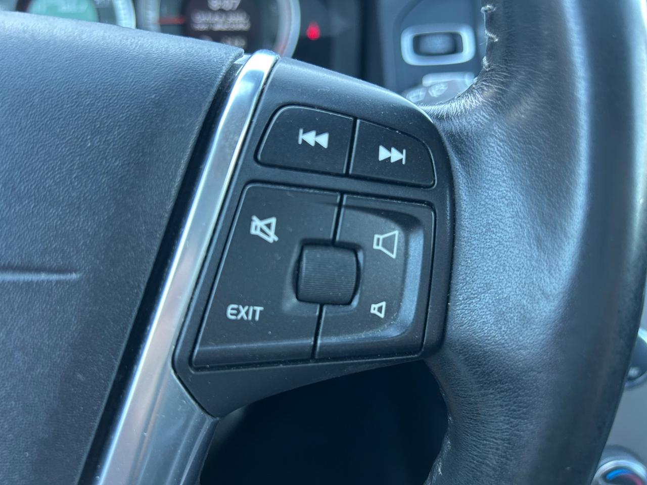 Volvo XC 60 XC60 D5 AWD Geartronic Momentum