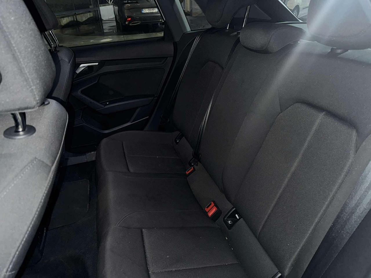 Audi A3 SPB 30 TDI Business Advanced-2023