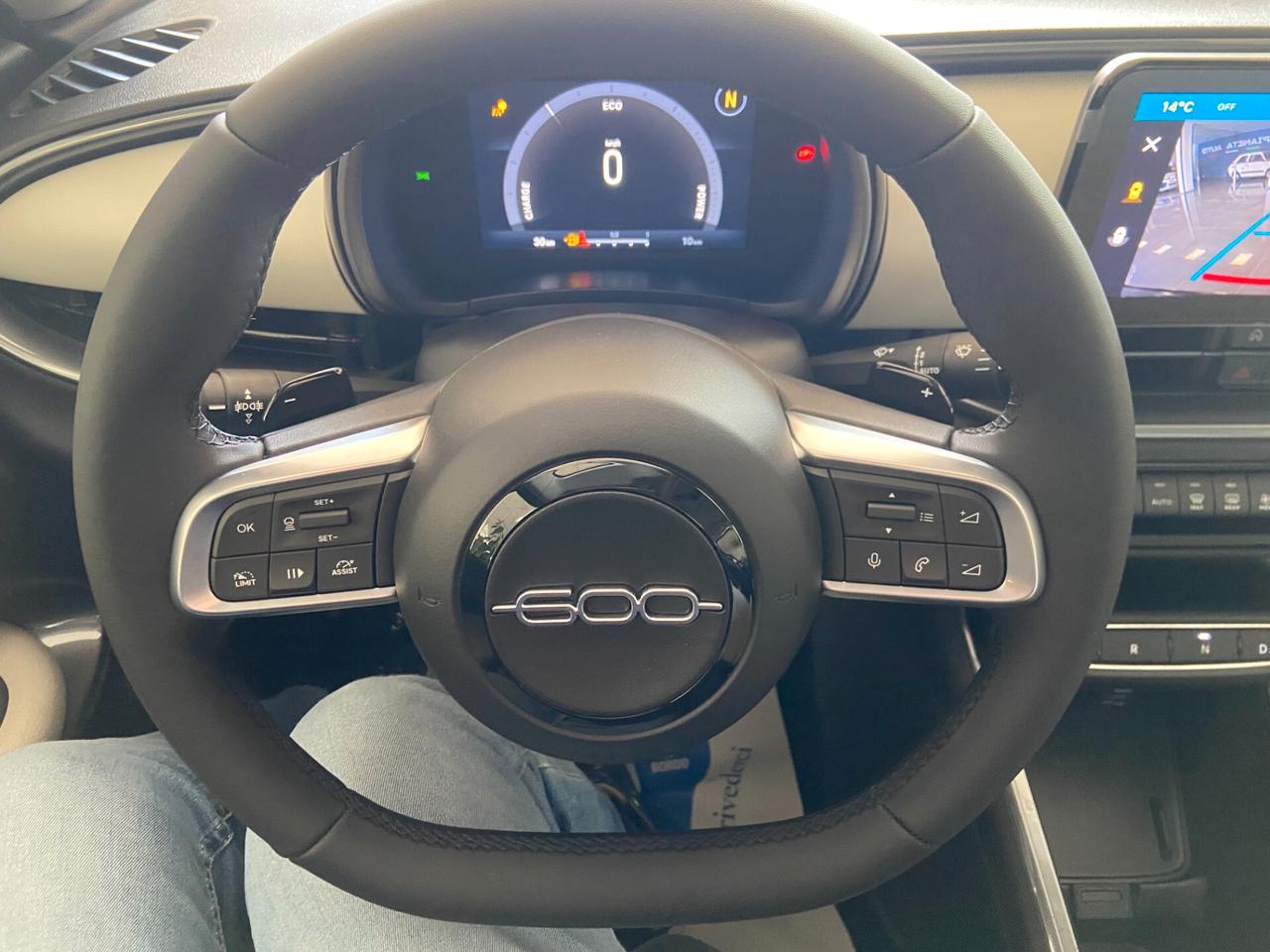 Fiat 600 Hybrid 110 CV DCT MHEV La Prima