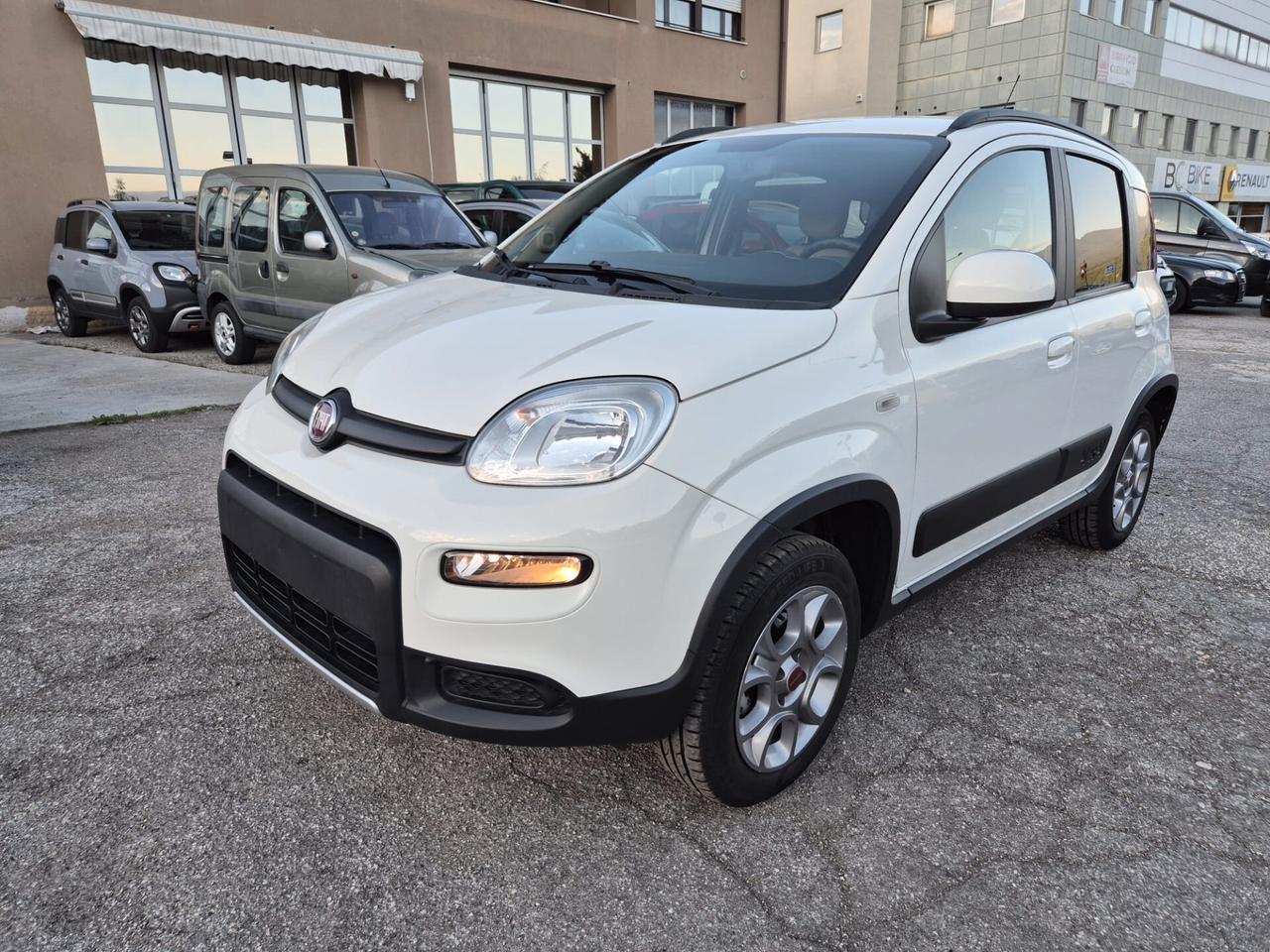 FIAT PANDA 4X4 DIESEL 5 POSTI ''GANCIO TRAINO''