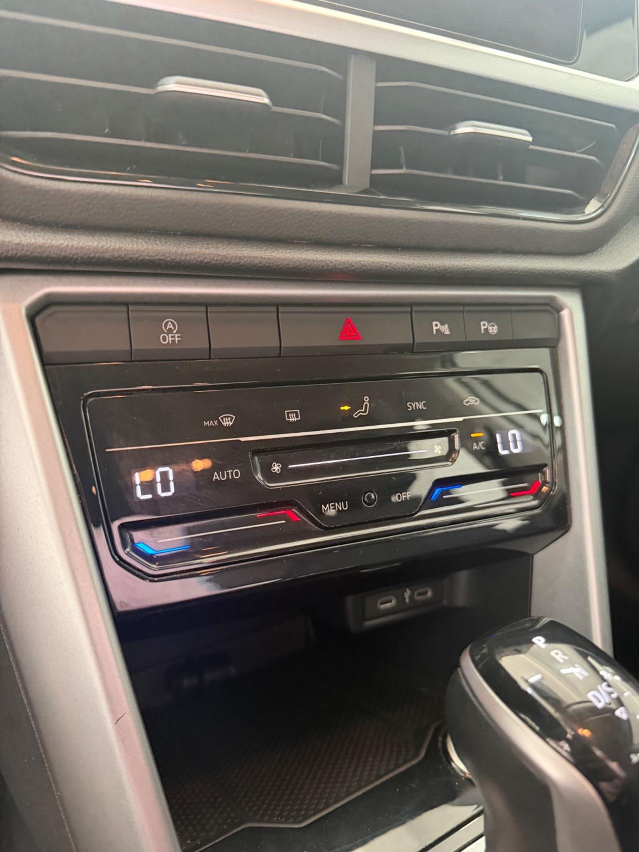 VW T-Roc 2.0 TDI SCR 150 CV DSG Style FINANZIABILE