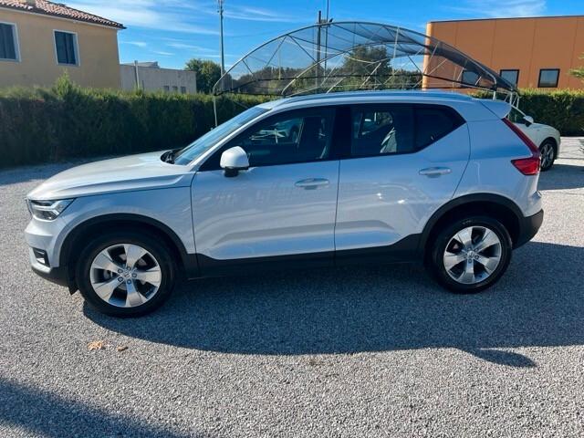 Volvo XC40 1.5 t2 129 Cv Momentum Pro auto