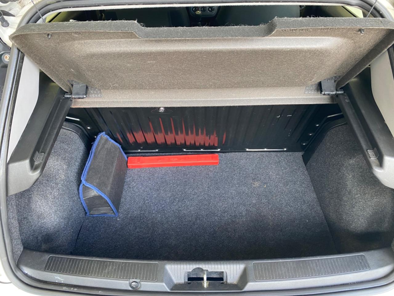 Fiat Punto gpl 1.4 8V 5 porte easy power lounge