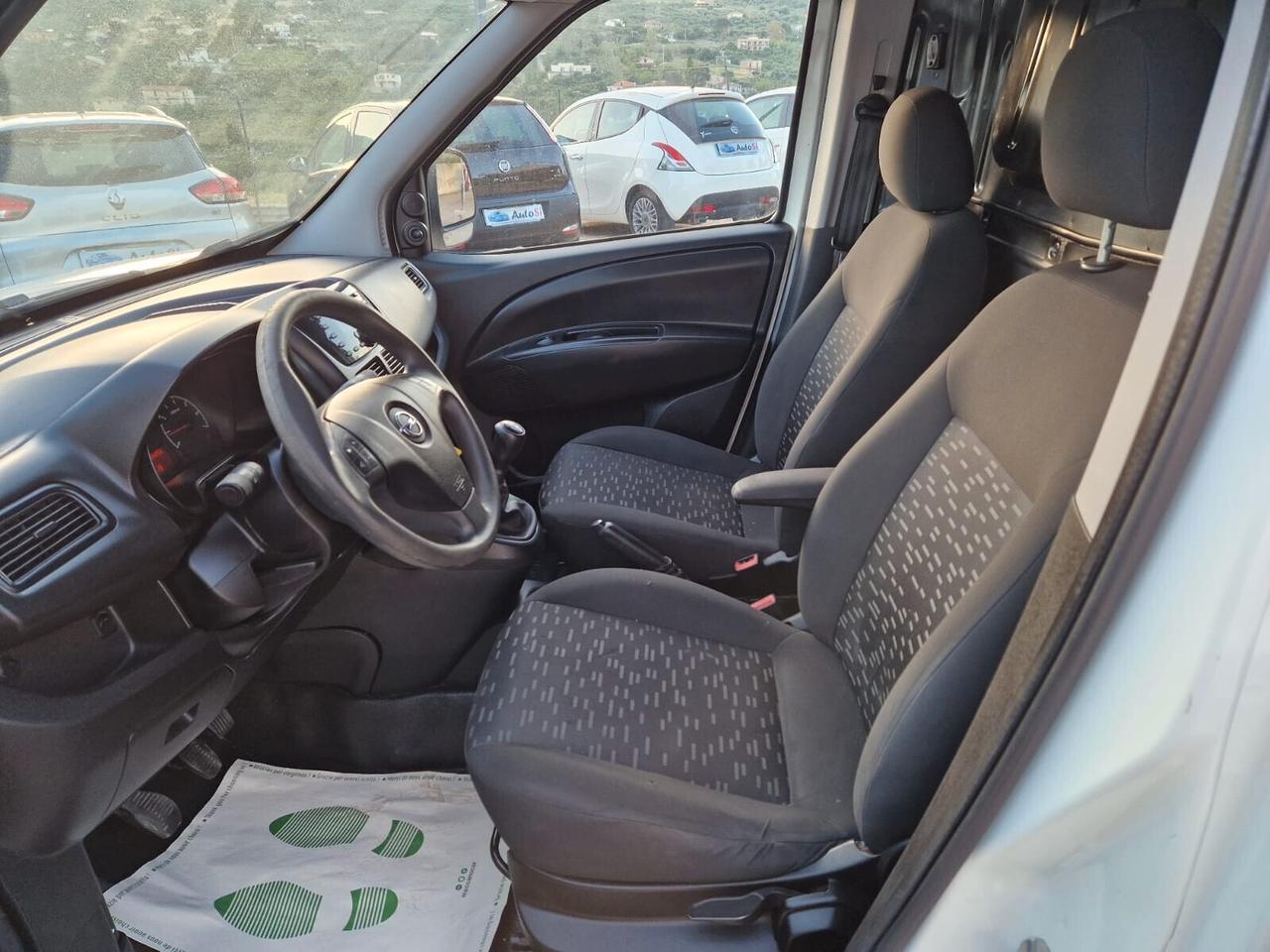 Opel Combo 1.3 CDTi 90CV PL-TN Blitz N1