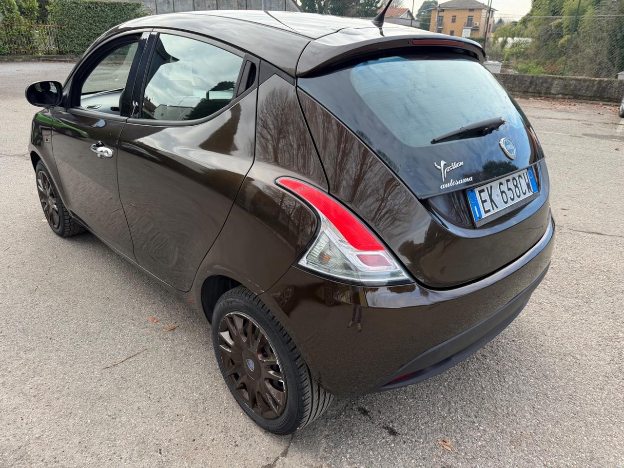 Lancia Ypsilon 1.2 69 CV Unyca