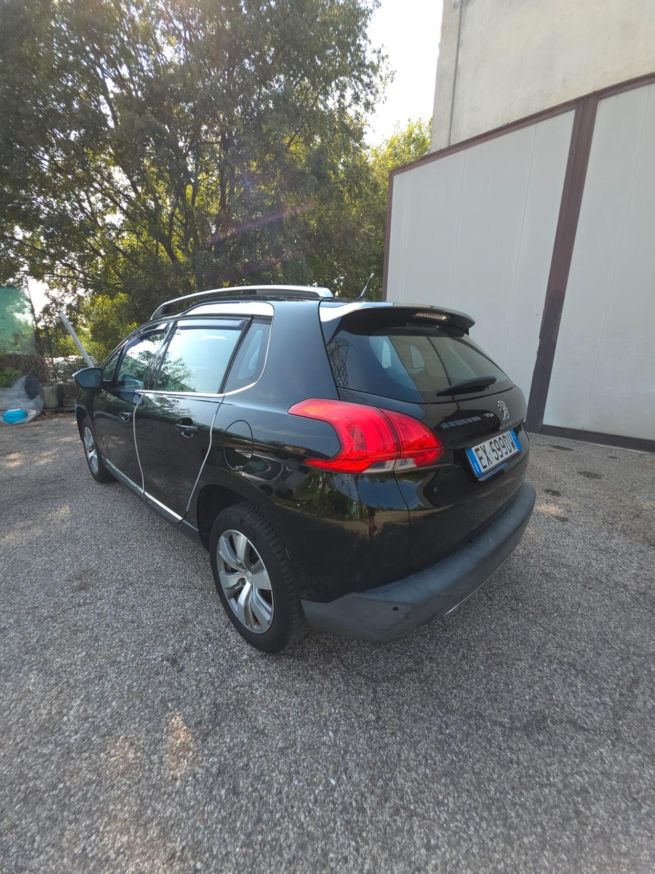 Peugeot 2008 PureTech 82 Allure