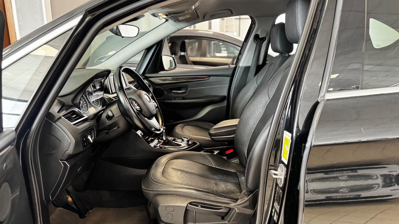 Bmw 2er Active Tourer 218d Luxury