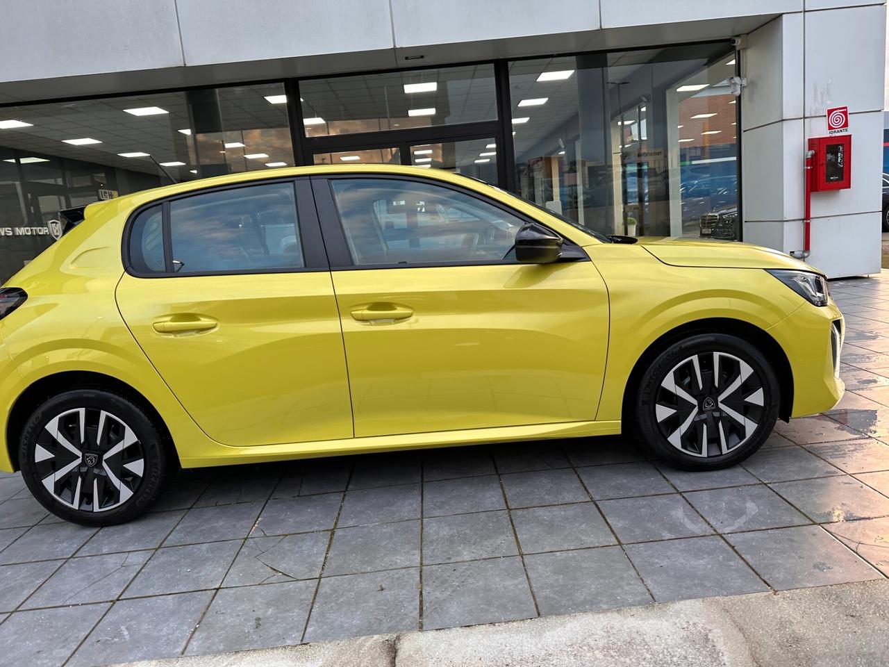 Peugeot 208 PureTech 100 Stop&Start 5 porte Style