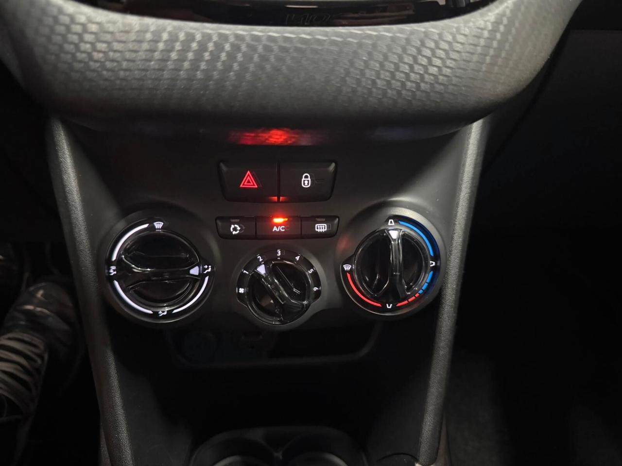 Peugeot 2008 BlueHDi 100 Allure