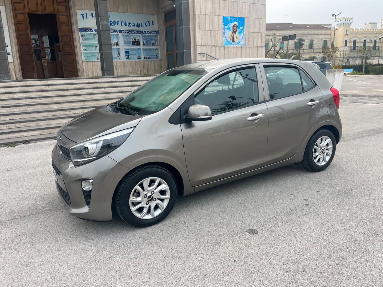 Kia Picanto 1.0 12V 5 porte Cool X NeoPatentati