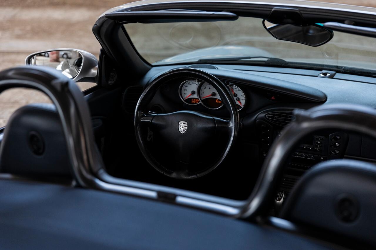 Porsche Boxster 3.2i 24V cat S